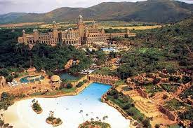 Awe-inspiring Full Day Sun City Tour, Johannesburg